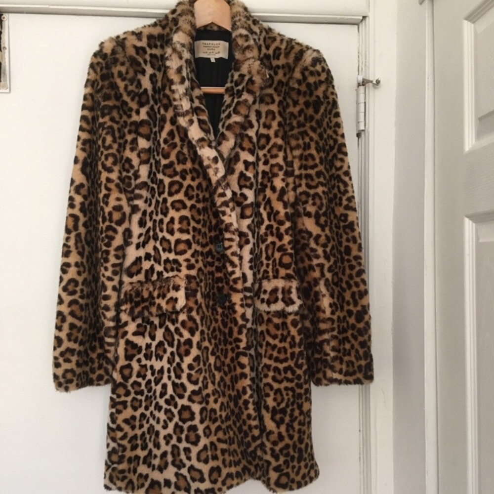 Zara faux fur leopard coat